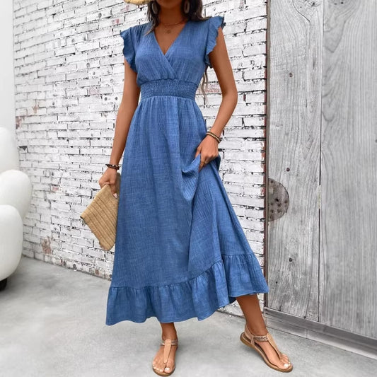 Sleeveless Ruched Beach Midi Dress in Blue – main view