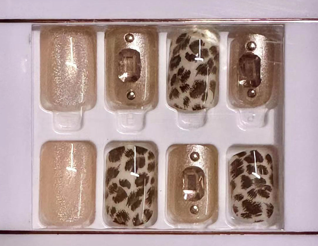Leopard Shimmer Gem Press-On Nails (10 pcs) - view 2