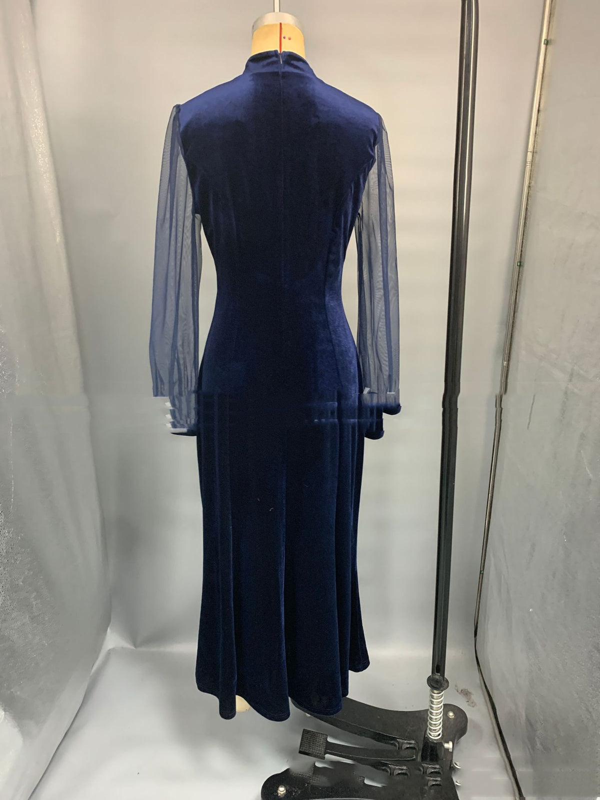 Navy Waist-Cinching Long Sleeve Dress – view 4 of 5