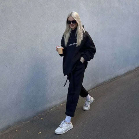 2024 Yoga Gym Clothing Seamless Sport Suit Leggings Sets Workout Running Clothes Workout Outfits for Women Running Sportswear