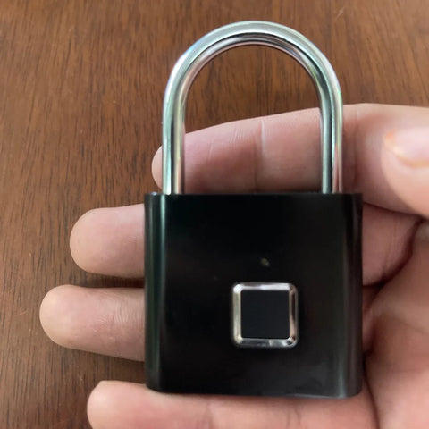 Smart Fingerprint Lock Biometric Fingerprint Door Lock Keyless Security Protection Padlock for Baggage Case