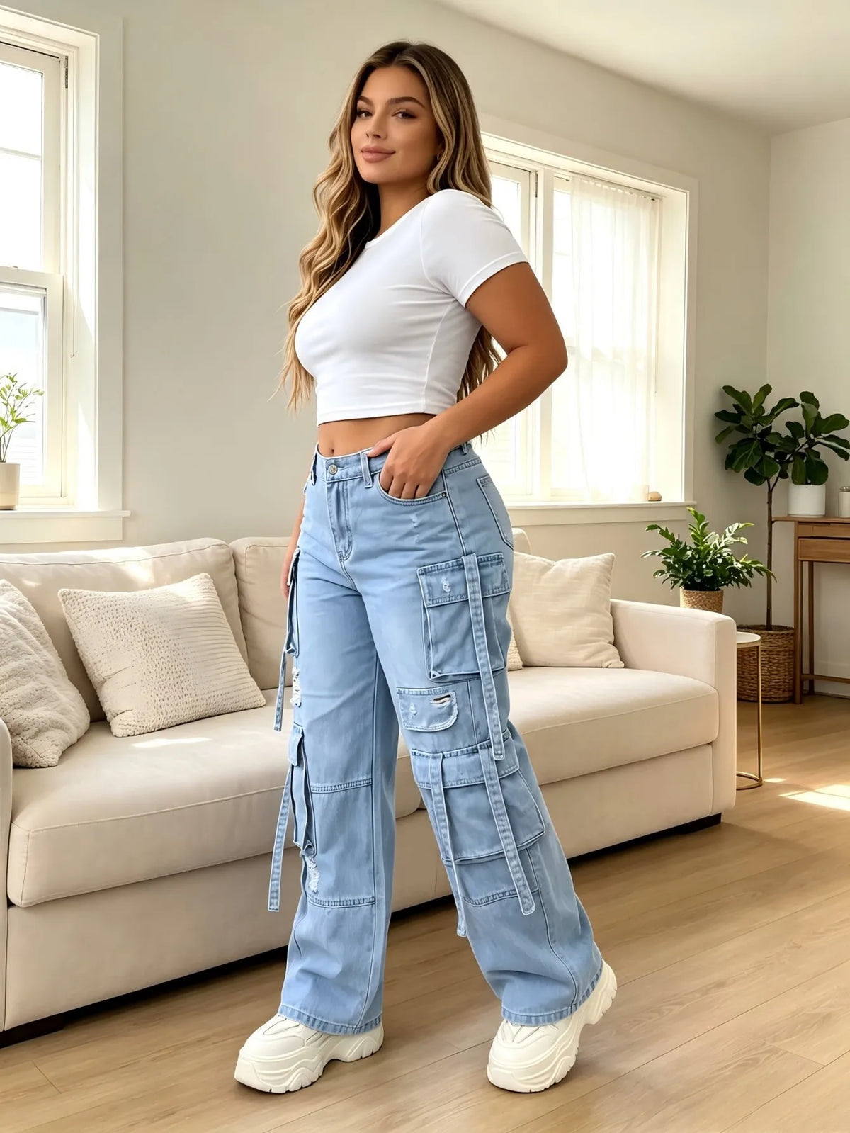 Light Wash Wide-Leg Cargo Jeans – view 7 of 8