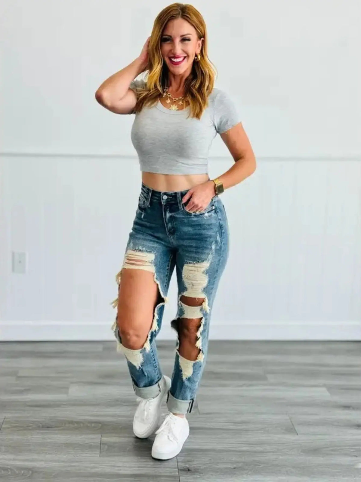 Heavy Ripped Boyfriend Jeans – main view