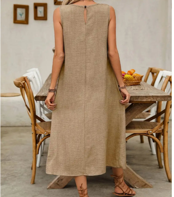 Solid Color Sleeveless Midi Dress – view 5 of 6